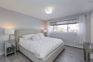 56 Bayview photo 15