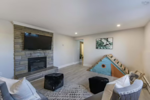 56 Bayview photo 24