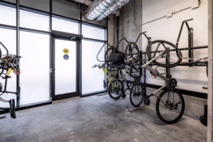 206-5511 Bilby Street photo 1