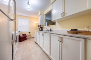 111-5230 Tobin Street photo 17
