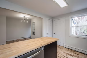 165 Osborne Street photo 9